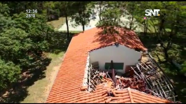 Caazapá: Empezaron las clases entre ruinas - SNT