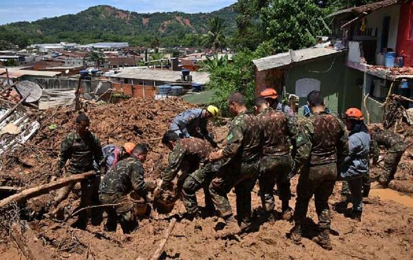Son al menos 44 los muertos por las lluvias torrenciales en Brasil – Prensa 5