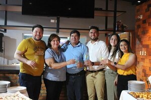 Versus / Alejado por ahora del fútbol, Jorge Ortega inauguró su nuevo emprendimiento