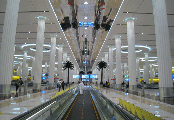 El aeropuerto de Dubái registra en 2022 un aumento del 127% en pasajeros - Revista PLUS