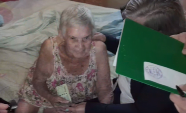 Abuela de 109 años pasó una odisea para recibir su pensión - Noticiero Paraguay