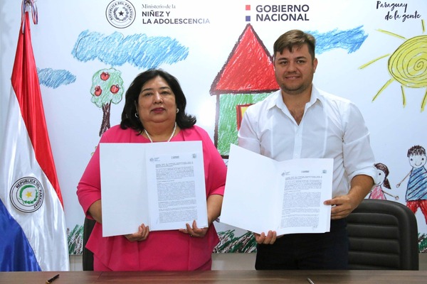 El MINNA y la Municipalidad de Mariscal Estigarribia firmaron convenio para habilitar Espacio Seguro Adolescente