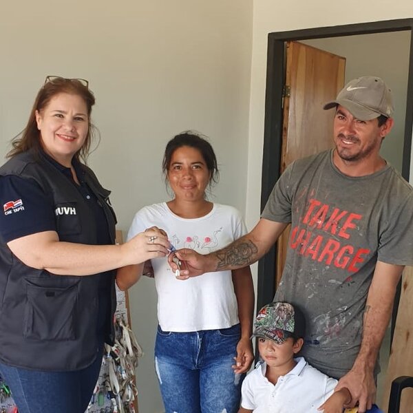 Unas 350 familias ya recibieron sus viviendas en el barrio San Blás - .::Agencia IP::.