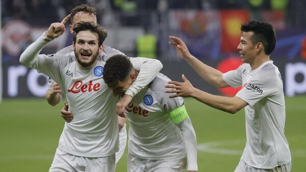 Napoli triunfa en territorio alemán ante el Eintracht