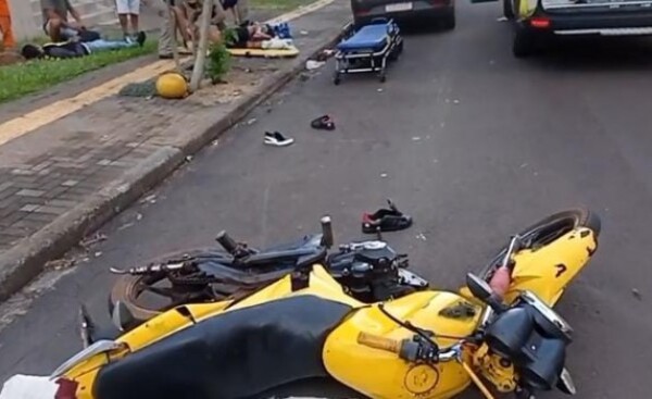 Paraguayos involucrados en violento accidente en el centro de Foz