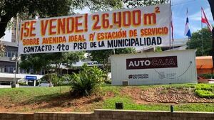 Concejal denuncia venta indiscriminada de terrenos a emblemas de combustible