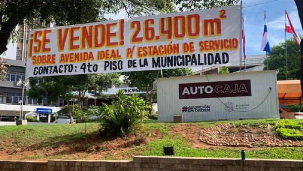 Concejal denuncia venta indiscriminada de terrenos a emblemas de combustible