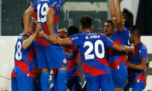 (VIDEO) Cerro Porteño logró una importante victoria en Chile por la Libertadores