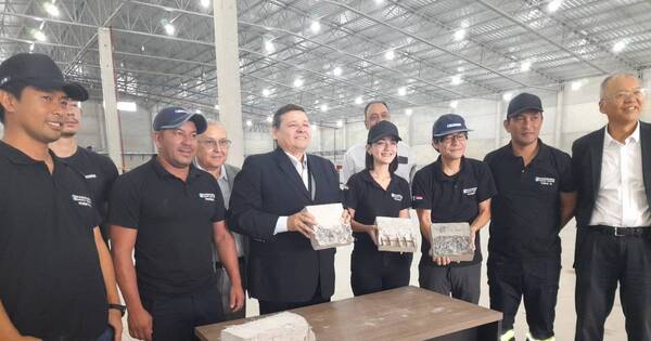 La Nación / Muestran industria de fibra sintética