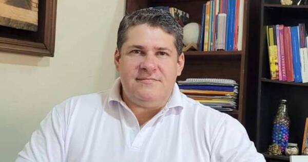 La Nación / Detenido por clonación ahora encuesta para Efraín