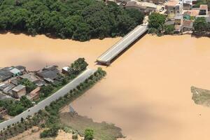 Ya son 46 las víctimas fatales tras inundaciones en Brasil - Megacadena — Últimas Noticias de Paraguay
