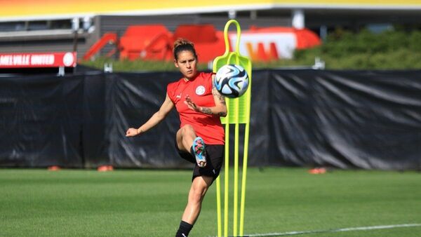 La Albirroja va por el pasaje al Mundial