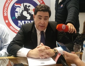 'La ANR es el último búnker de Horacio Cartes, al igual que Hitler en la Segunda Guerra Mundial'