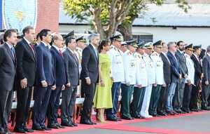 Presidente participó del acto por centenario de la aviación militar paraguaya - .::Agencia IP::.