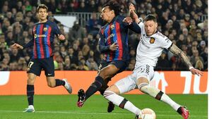 Diario HOY | Máxima exigencia para el Barcelona en Old Trafford