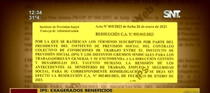 IPS: Exagerados beneficios a funcionarios con plata de asegurados - SNT