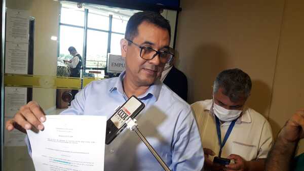 Inamovilidad es totalmente ilegal, aseguran senadores | 1000 Noticias