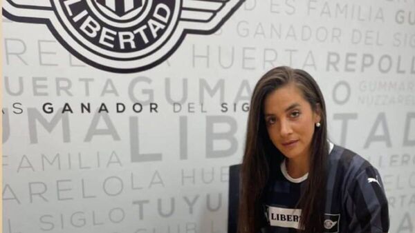 Jessica, la otra Santacruz que pasa de Olimpia a Libertad