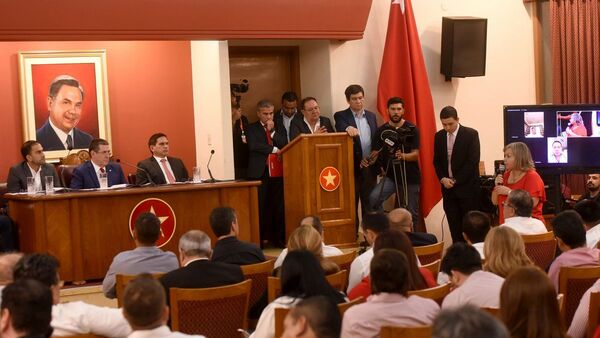 Junta adaptó la administración de la ANR a los intereses de Cartes