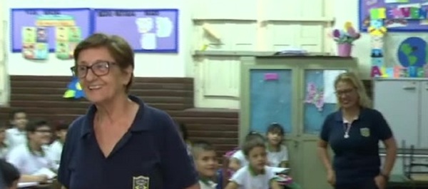 Emblemática escuela se cae a pedazos - C9N