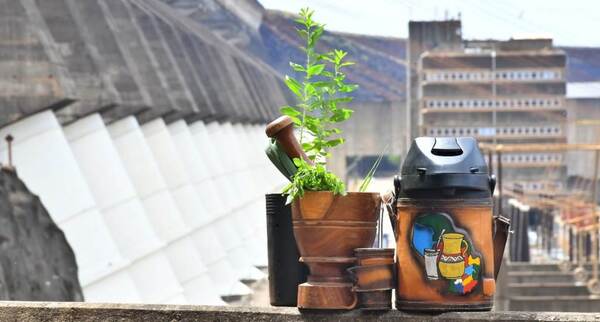 Binacional organiza feria de guampas y termos por el Día Nacional del Tereré