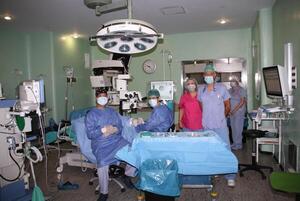 Realizan cirugías oculares gratuitas en el Sanatorio del Club de Leones
