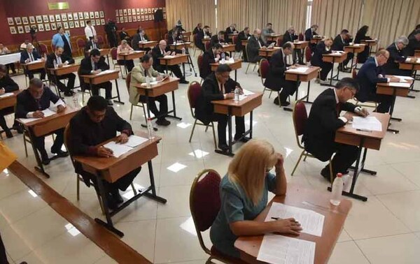 Consejo de la Magistratura vuelve a tomar examen a postulantes a ministro de la Corte – Prensa 5