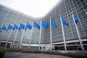 El coste de la deuda emitida por la Unión Europea llega a 2,6% en la segunda mitad de 2022 - Revista PLUS