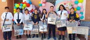 Más de 1.390.000 kits escolares fueron entregados por el MEC - .::Agencia IP::.