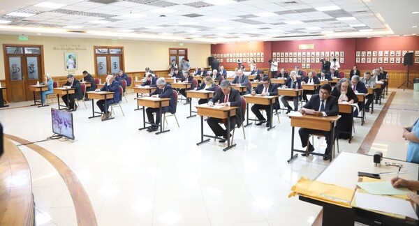 Giro en nuevo examen de doctores para ministro de la Corte - La Tribuna
