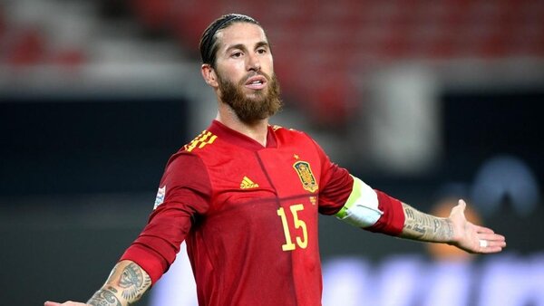 Diario HOY | Sergio Ramos, descartado por DT, se retira de la selección española