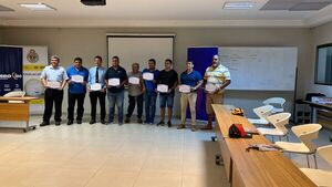 TIMBO entregó certificados a choferes formados en Manejo de Flota Pesada