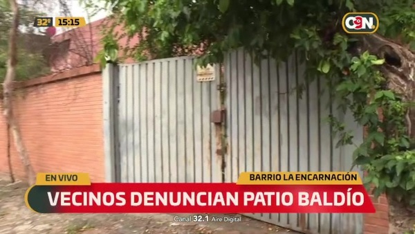 Vecinos denuncian patio baldío - C9N