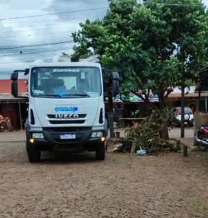 Diputado gestionó provisión de camión vactor para desagüe cloacal en el mercado municipal - Radio Imperio