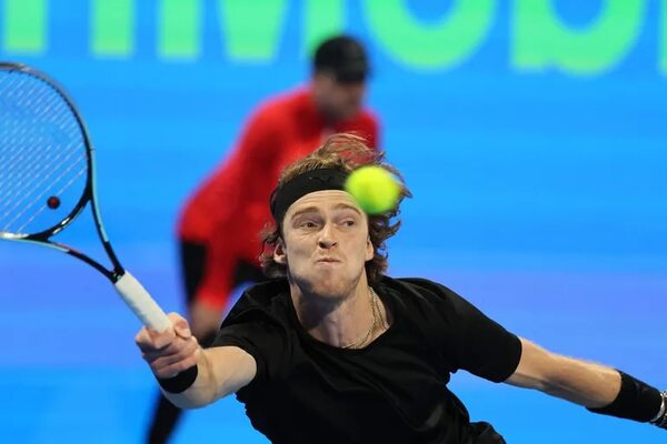 Rublev y Davidovich caen en los cuartos en Doha - Tenis - ABC Color