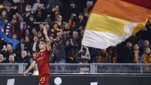 Paulo Dybala comanda a la Roma hacia octavos