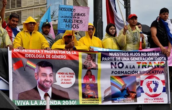 Grupos “profamilia” insisten en que se elimine ayuda europea para educación, mientras MEC reitera que no existen imposiciones - Nacionales - ABC Color