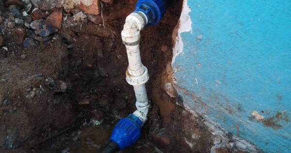 La Nación / Essap entrega agua y arregla cañerías