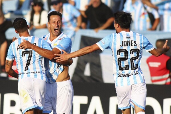 Diario HOY | Magallanes golea a Always Ready en su regreso a la Libertadores