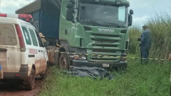 Estudiante muere tras ser embestido por un camión en medio de tormenta