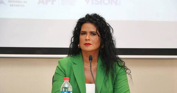 La Nación / Visión Banco destaca la importancia del rol femenino en el país