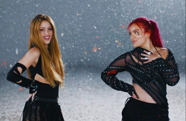 Karol G y Shakira estrenan “TQG” | 1000 Noticias