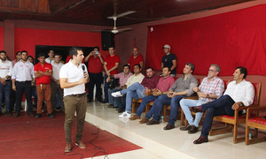 Marcos Benítez asume jefatura de campaña en Coronel Oviedo y candidatos de HC anuncian apoyo a Marcelo Soto - OviedoPress