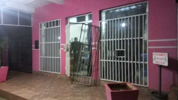Conocida bodega fue allanada y propietario quedó detenido