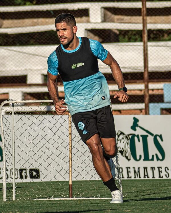 Guaireña: “Tiburón” Torres prepara cambios - Fútbol - ABC Color
