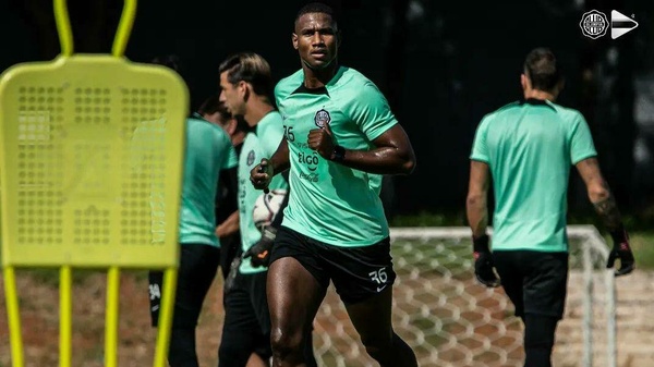 ¿Cuándo debuta? La frase motivadora que tiró Romaña mientras entrena con Olimpia
