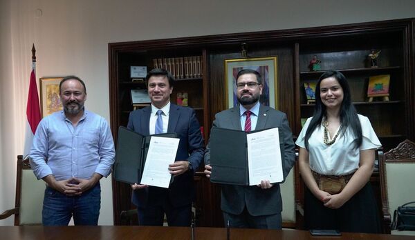 Dinapi y Fondec firman convenio para avanzar en la protección de la propiedad intelectual de artistas nacionales - .::Agencia IP::.