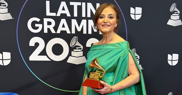 ¿Para Lizarella Valiente? Berta Rojas pidió no usar su foto y logros en política