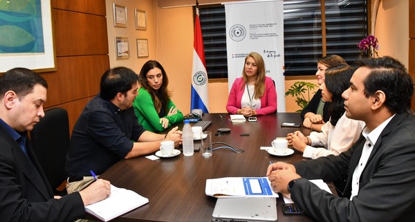 STP y Salud planifican mecanismos para uso eficiente de recursos del Fondo Mundial - .::Agencia IP::.