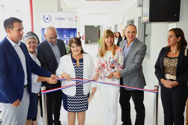Habilitan escuela de venta en el SNPP, centro que formará a profesionales de primer nivel en este sector - .::Agencia IP::.